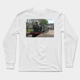 Hercules Pulls Into Paignton Long Sleeve T-Shirt